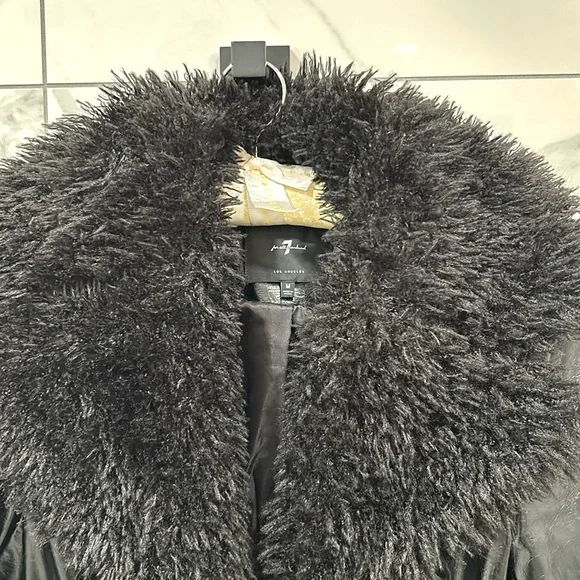 7 FOR ALL MANKIND vegan leather Patent Faux Fur Trimmed Trench Coat size M - Picture 3 of 11